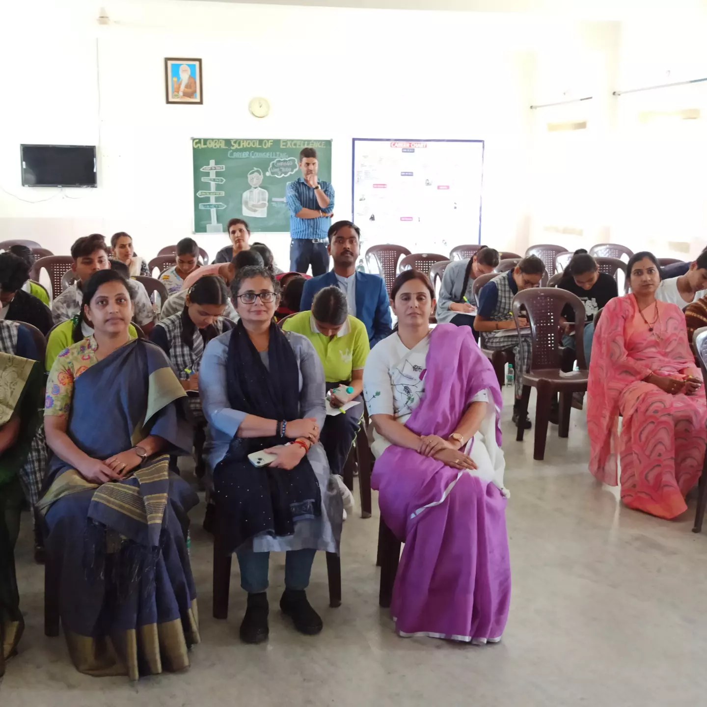 484330118_633340869441321_4571407400640806596_n